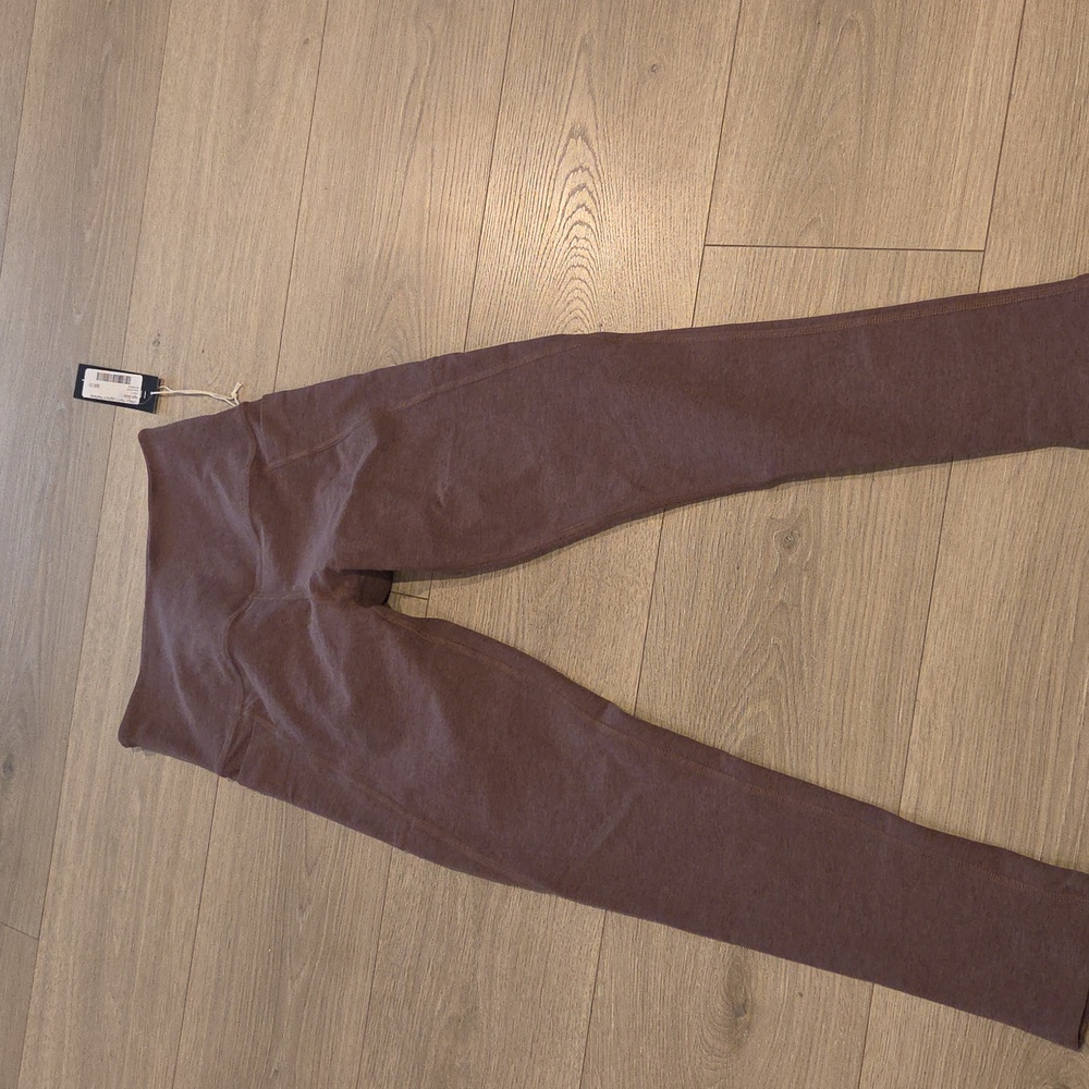 NWT Interval Leggings